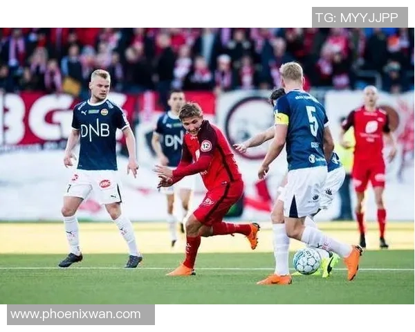 英超经典战役拜仁3-0巴萨神扑成焦点战术解析引发热议